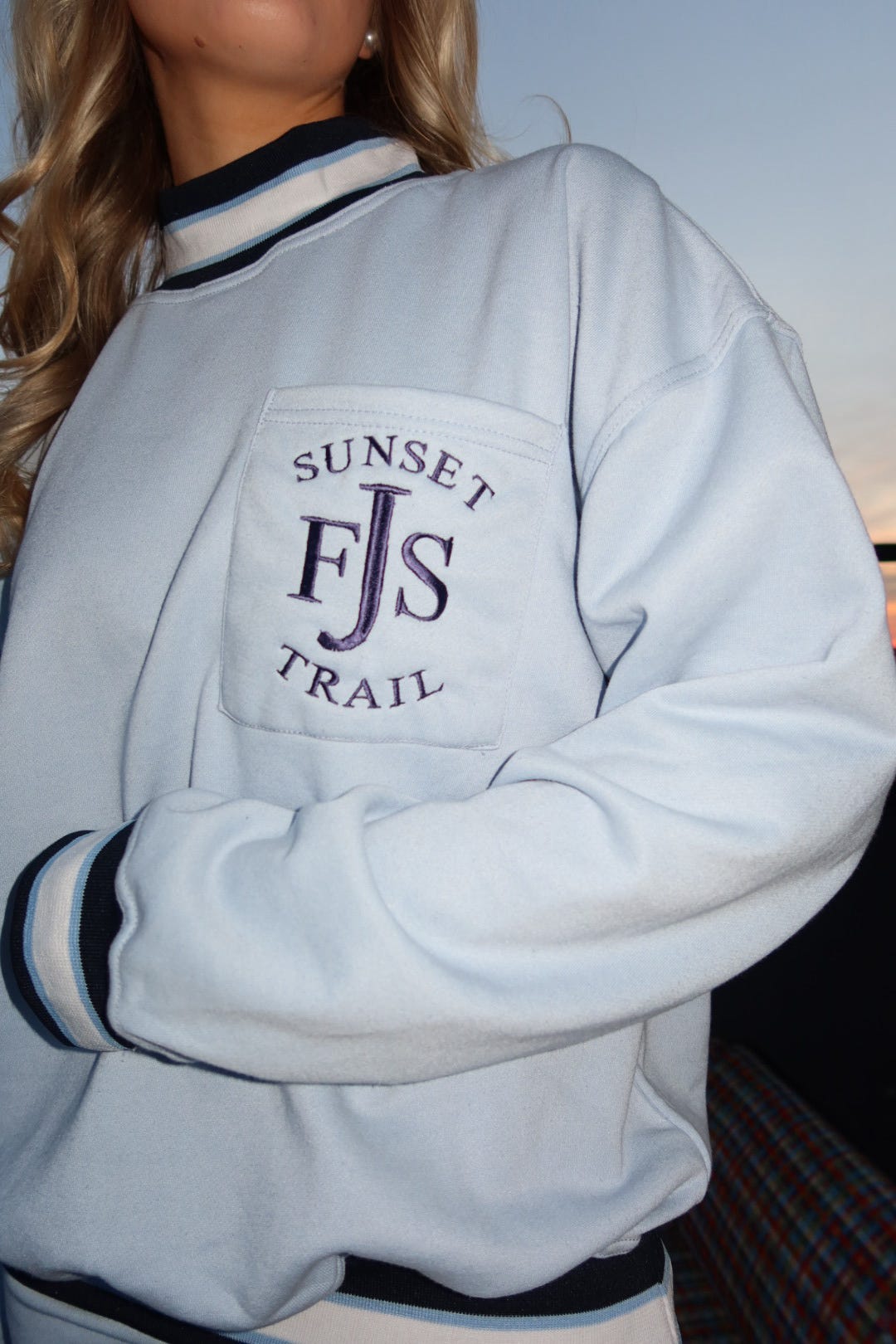 Baby Blue Sunset Trail Mockneck